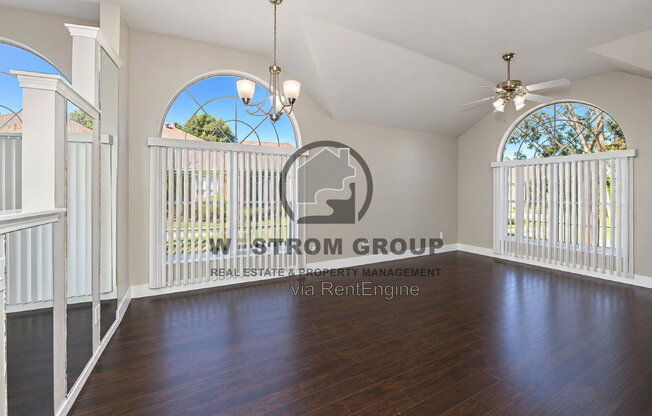 4 beds, 2 baths, 1,863 sqft, $2,345