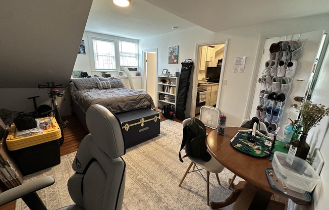 107 Charles Street 4