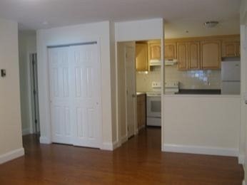 21 CENTRAL AVE