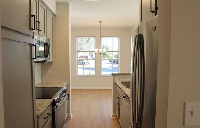 1 bed, 1 bath, 671 sqft, $1,659, Unit 11-11101