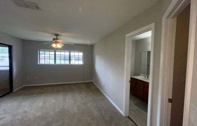 2 beds, 2 baths, $1,495, Unit 2002