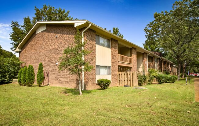 1 bed, 1 bath, 750 sqft, $1,045, Unit A05