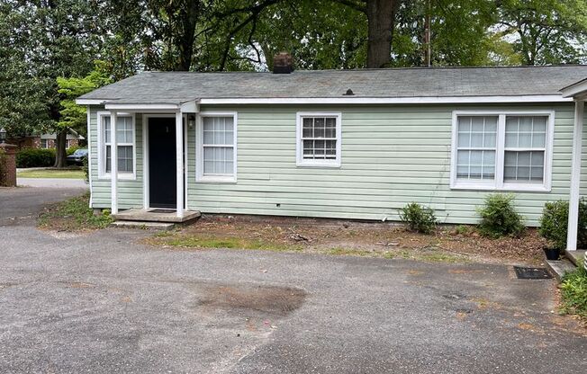 2 Bed, 1 Bath Apartment