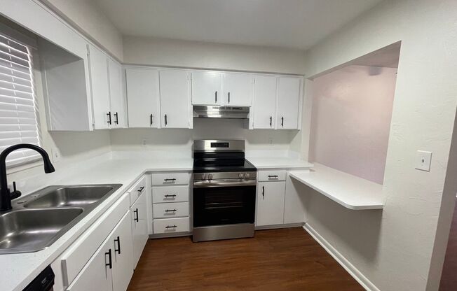 2 beds, 1 bath, 1,071 sqft, $1,225, Unit Unit 2