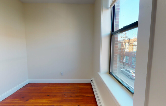 15 LINDEN ST