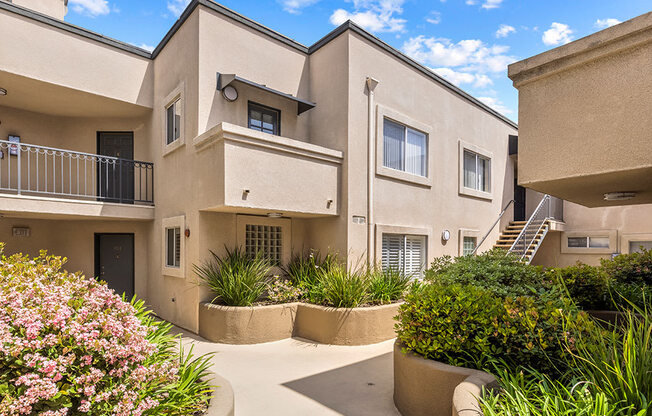 Open air courtyard at Magnolia Terrace.