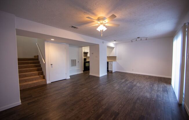 BWT - Brentwood Townhomes