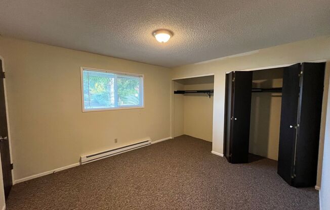 2 beds, 1.5 baths, $2,195, Unit #6