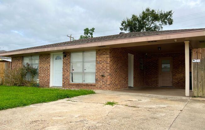 Spacious 4-Bedroom 2-Bathroom House