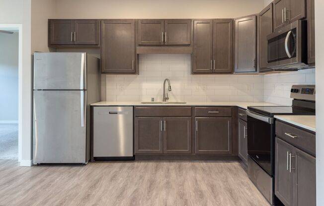 2 beds, 2 baths, 983 sqft, $1,800, Unit 3 - 106