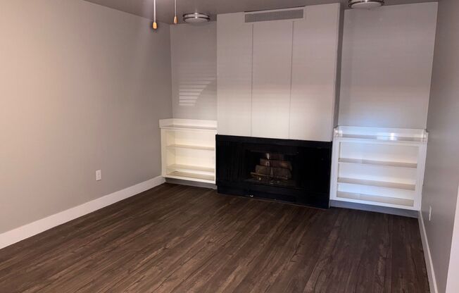 2 beds, 1 bath, 830 sqft, $1,395, Unit 53