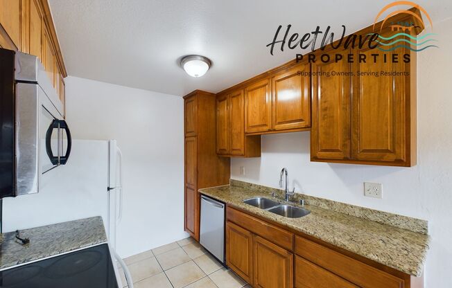 3 beds, 2 baths, 990 sqft, $2,495, Unit #07