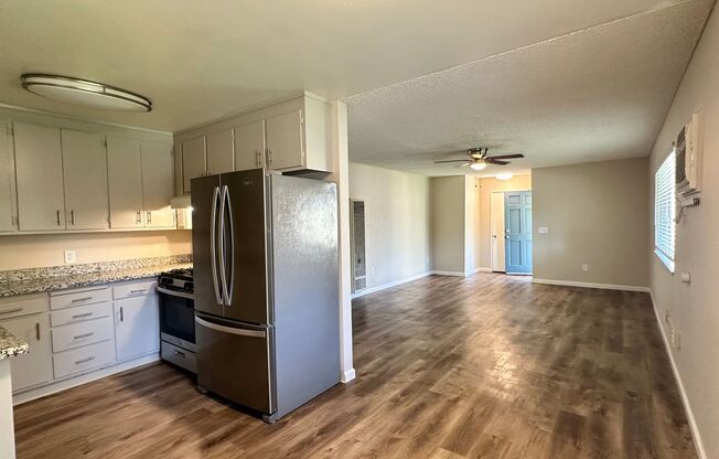 3 beds, 2 baths, 1,500 sqft, $1,925, Unit 4482