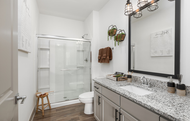 2 beds, 2 baths, 1,132 sqft, $1,759, Unit 2323CL