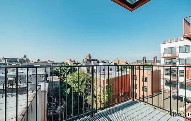 594 BUSHWICK AVE