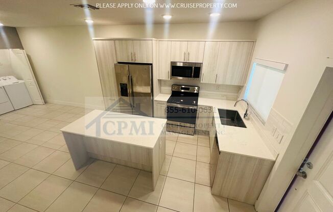 Modern and spacious newer-build townhome in Lake Worth   $1,995 sec dep special
