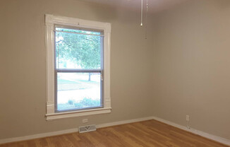 Studio, 1 bath, $695, Unit APT. A