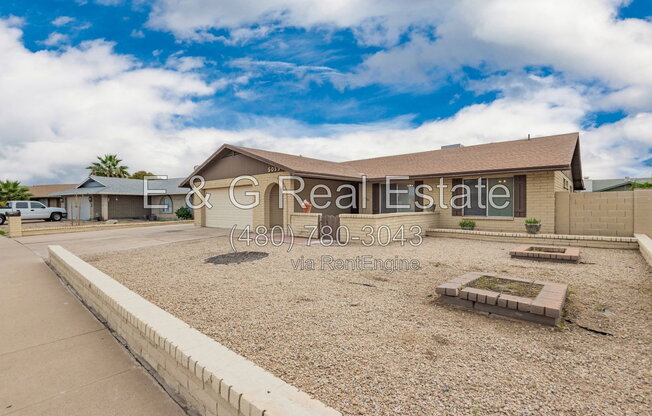 5055 W VOGEL AVE