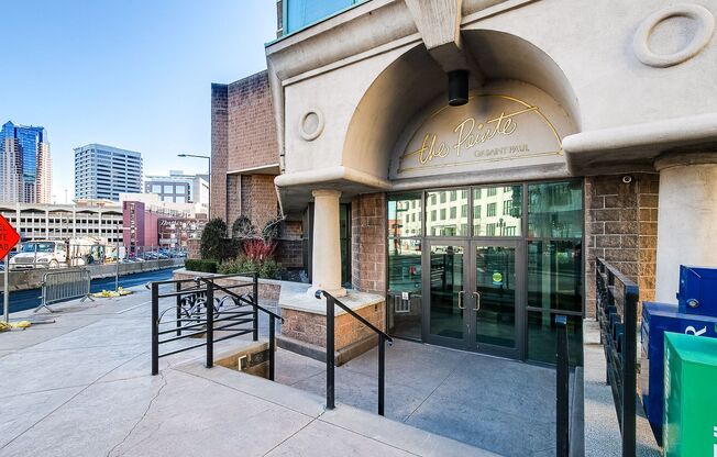Stunning Unit in The Pointe building in Downtown St. Paul