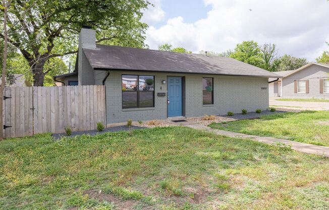 Charming 3-Bedroom Home in Quail Creek West – Prime North Austin Location!