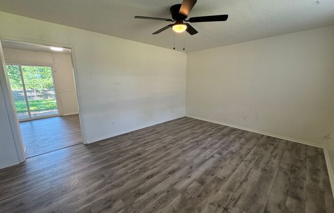 3 beds, 1 bath, $1,300