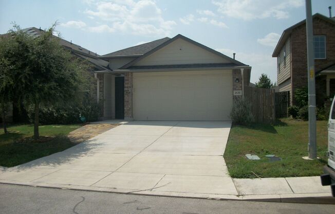 Great House in the Converse area!