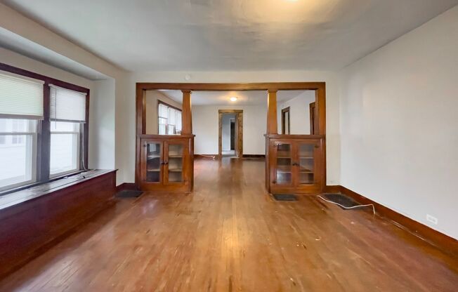 PRELEASING for AUGUST! Close to Campus: Washer and Dryer Included