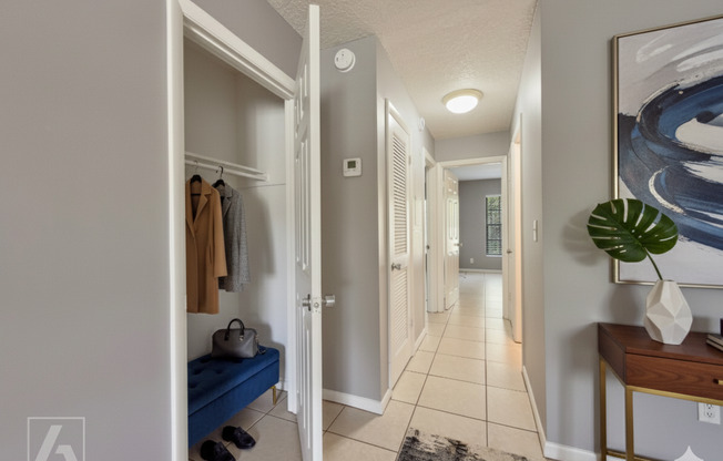 2 beds, 1 bath, 825 sqft, $1,095, Unit 916#A205