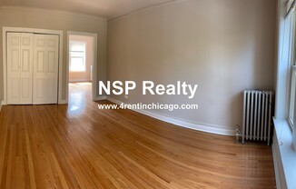 4267 W ADDISON