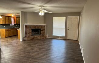 3 beds, 2 baths, $1,400