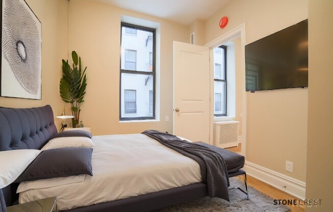 225 CENTRAL PARK N
