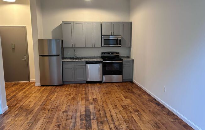 1 bed, 1 bath, 509 sqft, $1,650, Unit 510