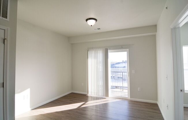 2 beds, 2 baths, 891 sqft, $1,150, Unit 1120-103