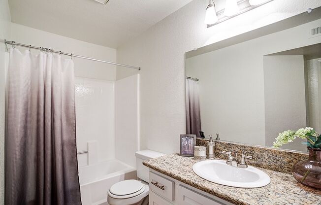 1 bed, 1 bath, 637 sqft, $2,045