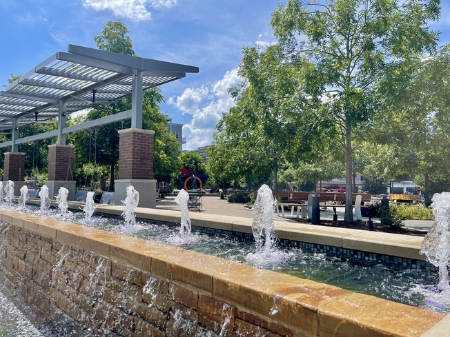 Fountains in Sandy Springs Center