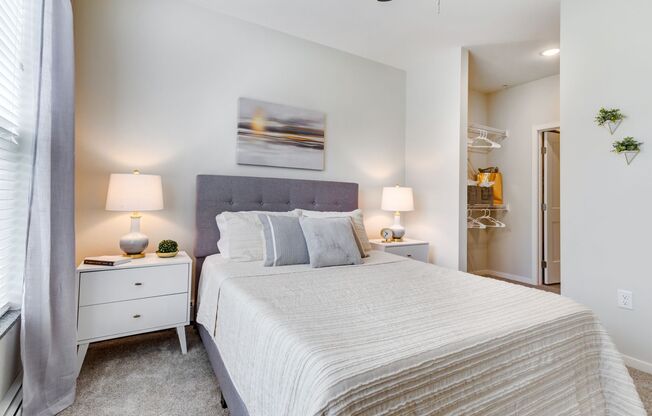 1 bed, 1 bath, 765 sqft, $1,675, Unit 421