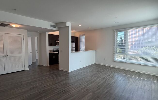 2 beds, 2 baths, 1,220 sqft, $3,430, Unit 543
