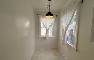 Rowena Avenue, 2809-2821.5