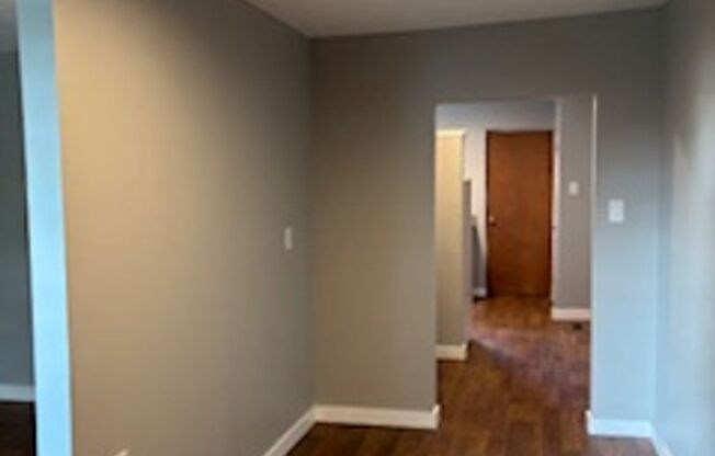 3 BR Triplex in Martinsville