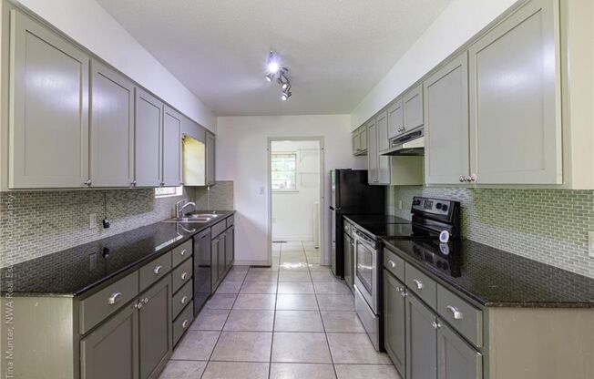 COMING SOON! Amazing 3/2 House for Rent