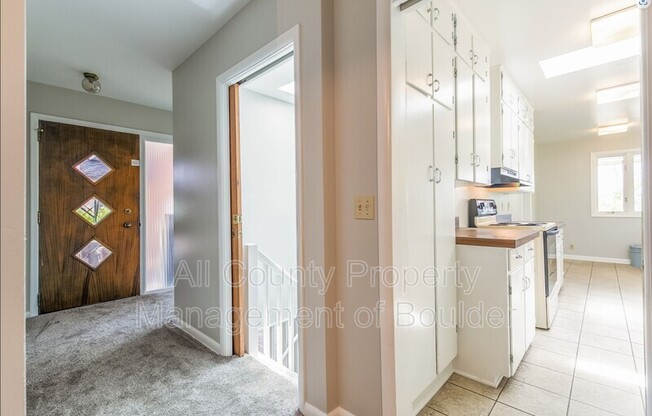 2360 BALSAM DR