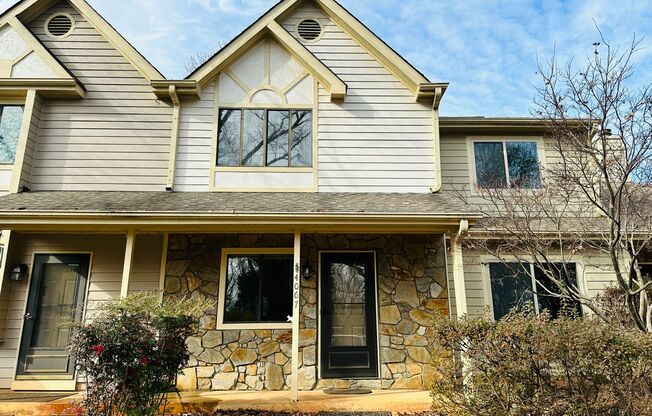 Two Bedroom Townhome located on Golf Course