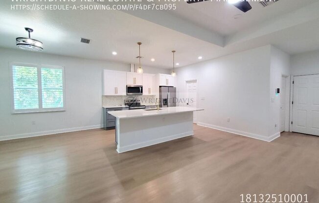 2616 E CAYUGA ST