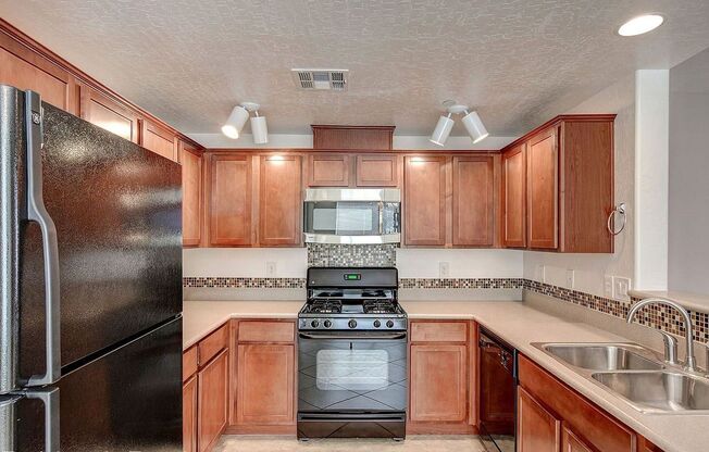 1 bed, 1 bath, $1,375, Unit # 1030