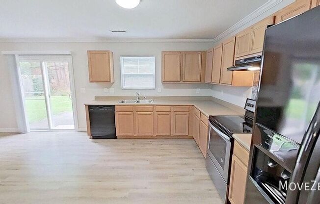 4435 STONEWALL DR