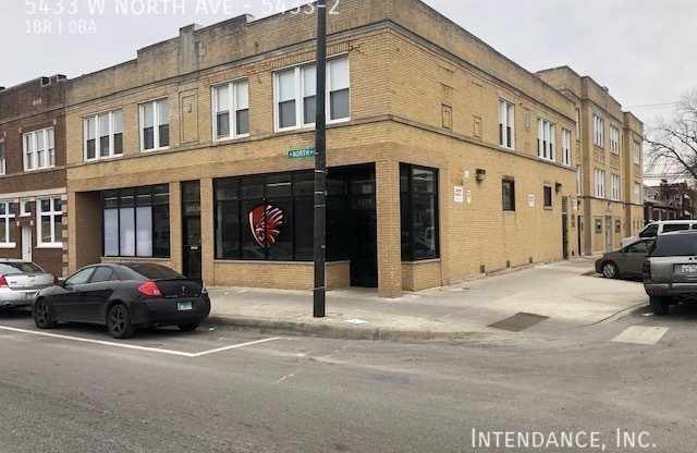 5433 W N AVE