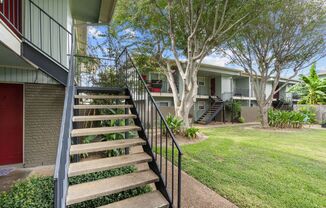 1 bed, 1 bath, 648 sqft, $1,075, Unit #4