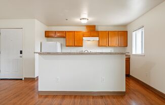 2 beds, 1 bath, 910 sqft, $1,430, Unit K204