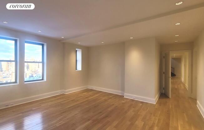 6 beds, 4.5 baths, 6,000 sqft, $55,000, Unit PHA