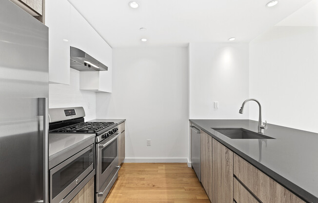1 bed, 1 bath, $5,297, Unit 2_407